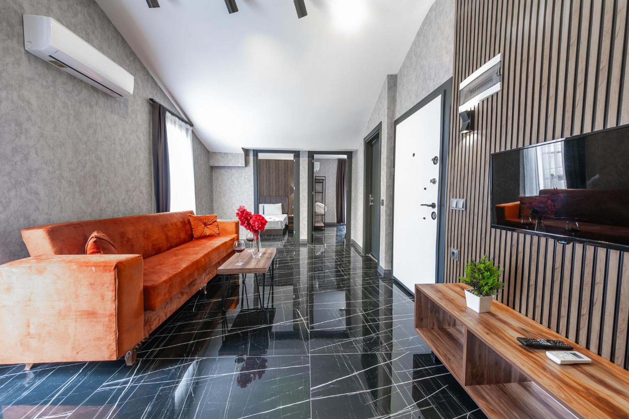 Mrt Suites Lara Antalya Exterior foto