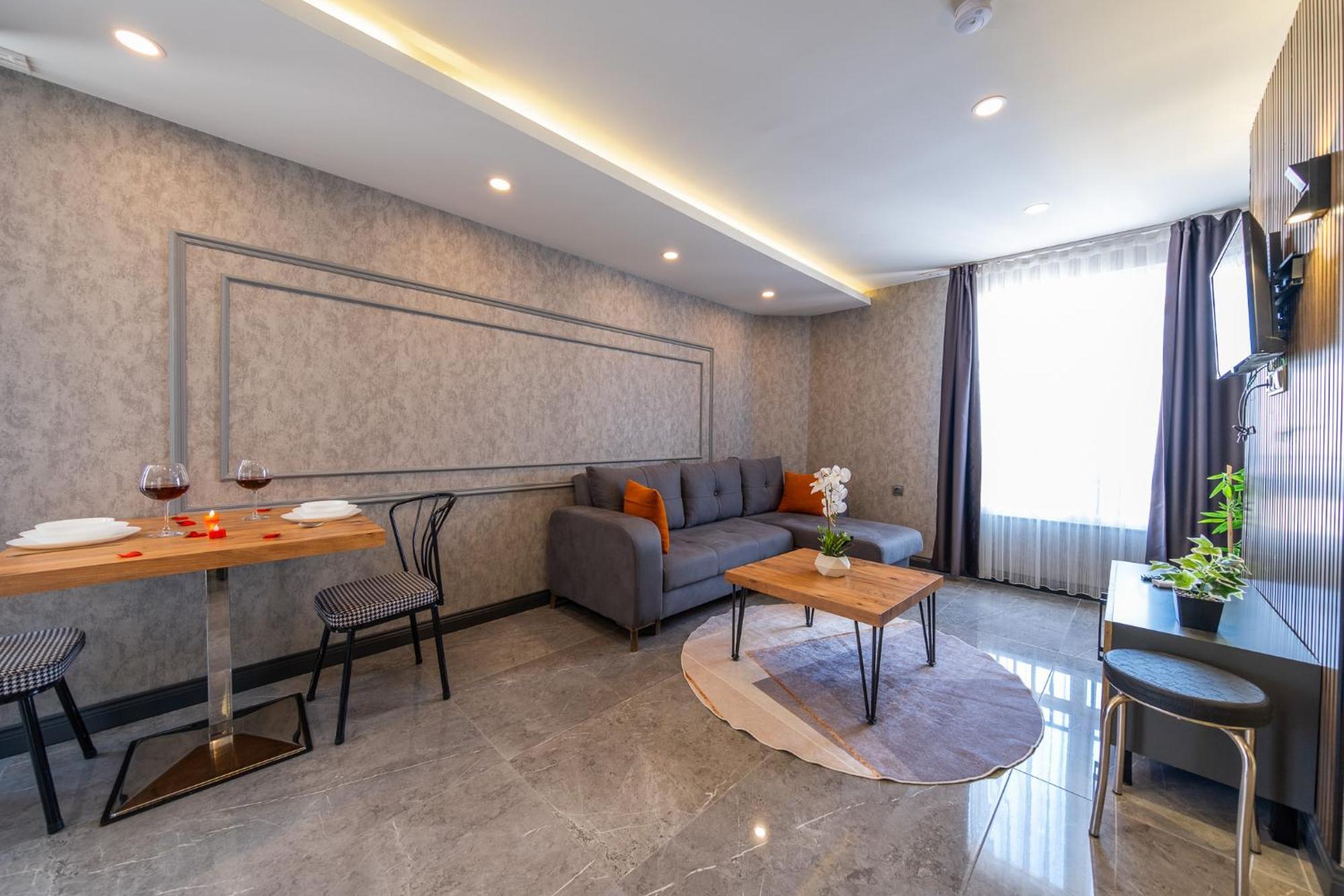 Mrt Suites Lara Antalya Exterior foto